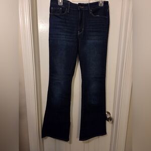 Women's Levi's Signature Mid Rise Bootcut Dark Blue Jeans.  Size 29x30(8S)